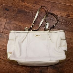 Coach White Leather Tote Bag
